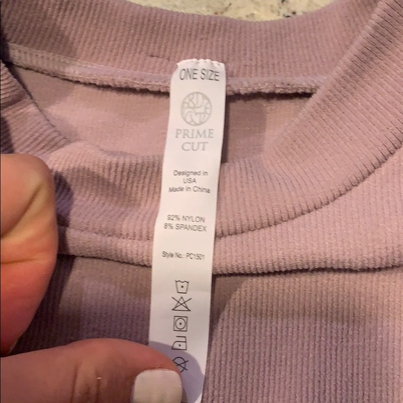 Lavender Crop - Picture 2 of 4